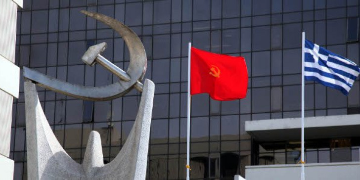 Αντιπολίτευση με σποτάκι από το ΚΚΕ – «Κύριε Μητσοτάκη, το ΚΚΕ δεν είναι σαν τα μούτρα σας!» (βίντεο)