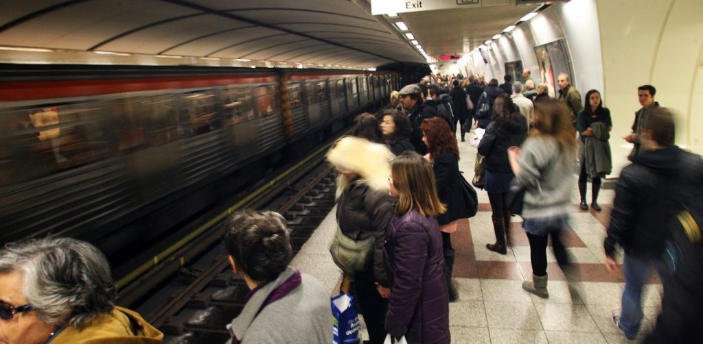 Δωρεάν μετακίνηση ανέργων με τα ΜΜΜ – Κριτήρια και διαδικασία παροχής