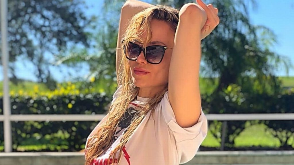 Νέα Υόρκη: Μοντέλο του Instagram επιδεικνύει τα οπίσθιά της στους δρόμους για να μαζέψει «like» (βίντεο-φωτο)