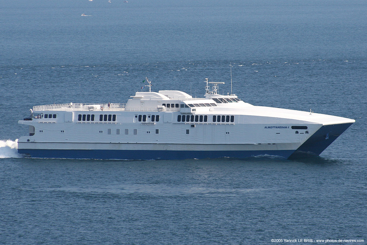 Βλάβη στις προπέλες του «Power Jet» – Ταλαιπωρία για τους επιβάτες (φωτο)