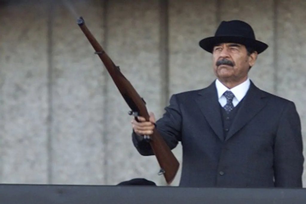 Νοέμβριος 2000: Ο Σαντάμ ανακοινώνει την εγκατάλειψη του δολαρίου στις εξαγωγές του πετρελαίου  – Τρία χρόνια αργότερα…