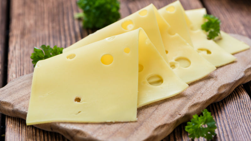 Το κόλπο για να διατηρείτε το τυρί του τοστ πολύ περισσότερο