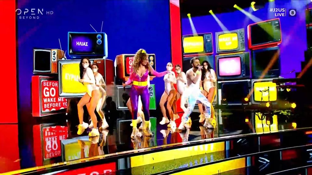 J2US: Η Ευρυδίκη Βαλαβάνη έβαλε το πιο στενό κορμάκι της (φώτο-βίντεο)