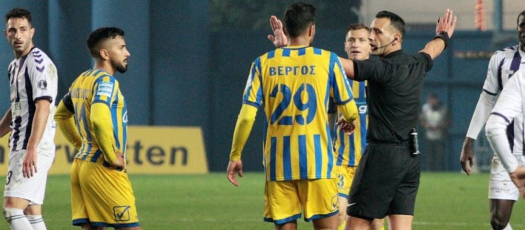 Παναιτωλικός: «Διαιτητές στην Ελλάδα “εκτελούν” ψυχρά ομάδες – Κ.Κλάτενμπεργκ τι θα κάνετε για αυτό;»