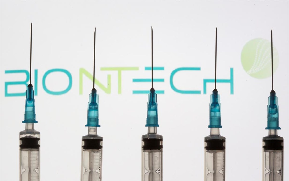 BioNTech – Ο.Σαχίν: «Πιστεύουμε ότι το εμβόλιο είναι αποτελεσματικό κατά της νέας μετάλλαξης»