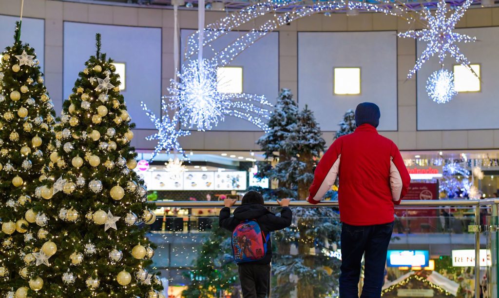 Η Σουηδία «φρενάρει» την είσοδο σε ταξιδιώτες από Ην.Βασίλειο και Δανία