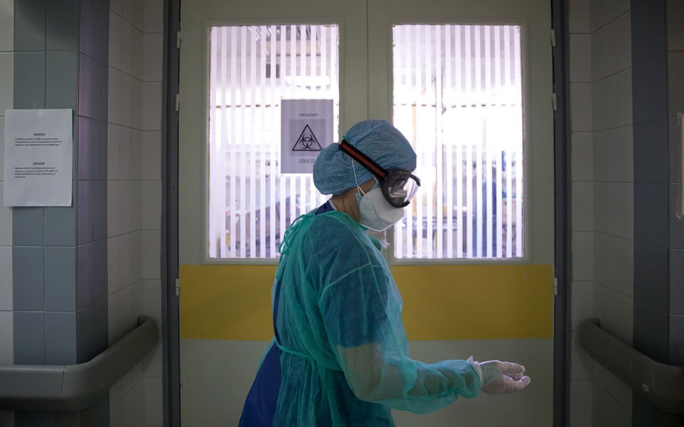 ΗΠΑ: Η μετάλλαξη πιθανότατα βρίσκεται ήδη στη χώρα αλλά δεν έχει εντοπιστεί