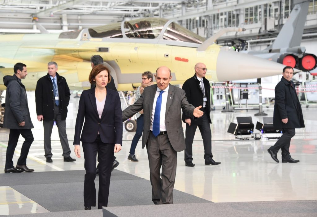 Καθυστέρηση στην  υπογραφή της σύμβασης για τα Rafale – Δεν έρχεται στην Ελλάδα η Γαλλίδα υπουργός Άμυνας Φλοράνς Παρλί