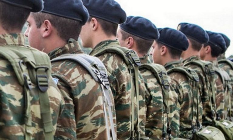 Στρατός: Υποχρεωτικά rapid tests σε όσους επιστρέφουν στις μονάδες μετά τις άδειες