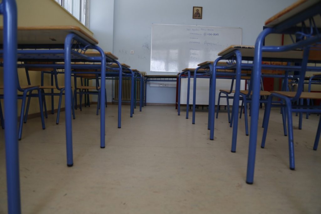 Ο Δ.Σαρηγιάννης ζητάει να μην ανοίξουν στις 8 Ιανουαρίου τα σχολεία: «Θα αυξηθούν τα κρούσματα»