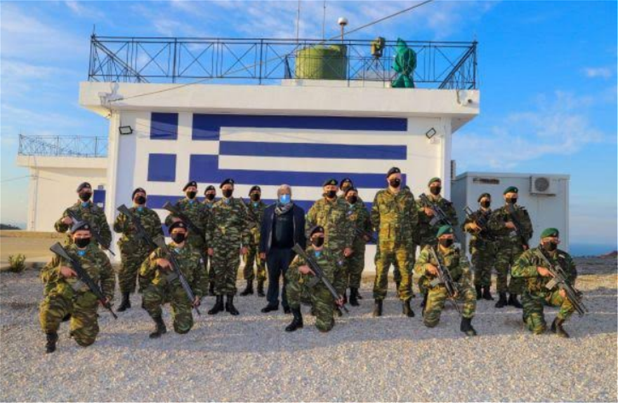 Τα ακριτικά νησιά του Αιγαίου επισκέφθηκε ο αρχηγός ΓΕΕΘΑ Κωνσταντίνος Φλώρος (φώτο)