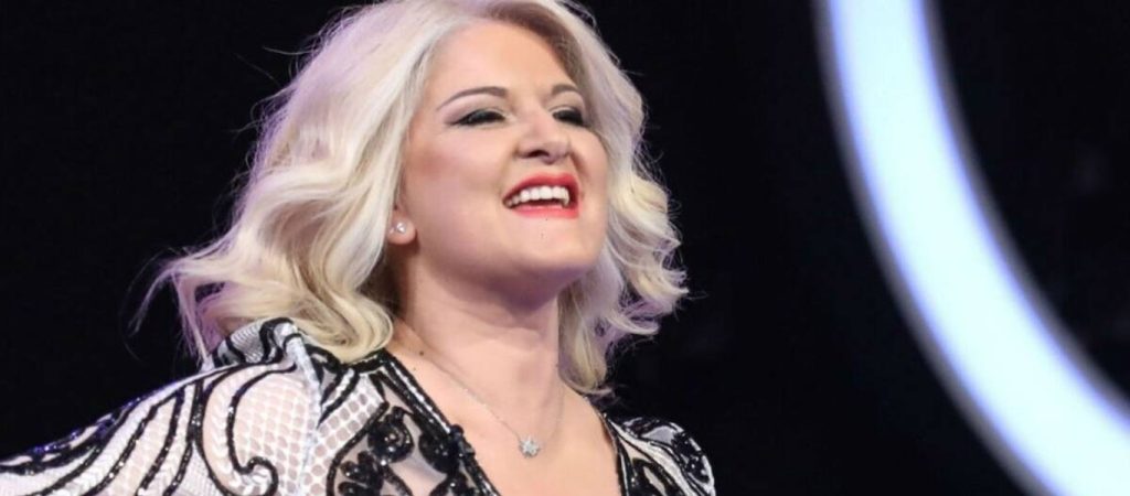 Η αξέχαστη εμπειρία της Χ.Βέρρας – «Μεταμορφώθηκε» από τα χέρια του Τρύφωνα (βίντεο)