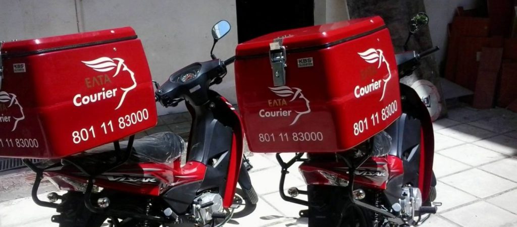 Αγρίνιο: Λήστεψαν το κουτί από το κουτί από το μηχανάκι κούριερ