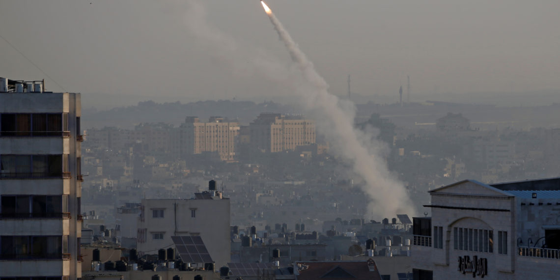 Ρουκέτες εναντίον του Ισραήλ – Αντίποινα με επίθεση σε θέσεις της Χαμάς