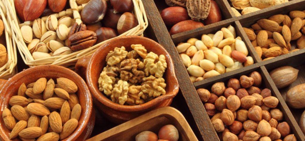 Αυτό είναι το μυστικό για να διατηρήσετε «ζωντανούς» τους ξηρούς καρπούς