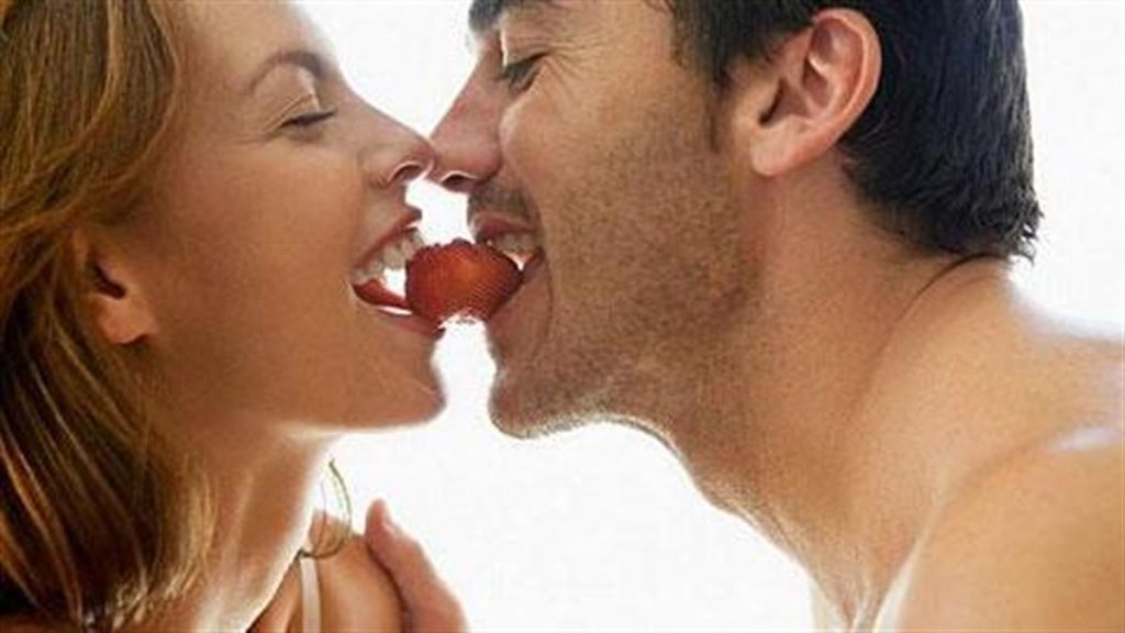 Το γνωρίζατε; – Δείτε ποια μυρωδιά είναι αφροδισιακή για τον άνδρα και ποια για τη γυναίκα