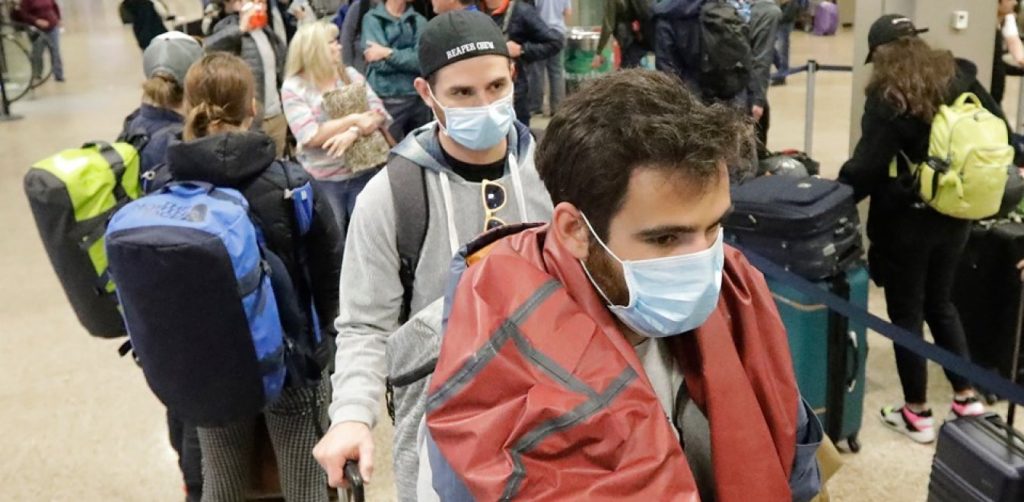 Ενδείξεις που αποδεικνύουν πως είχες ήδη κορωνοϊό και δεν το κατάλαβες!