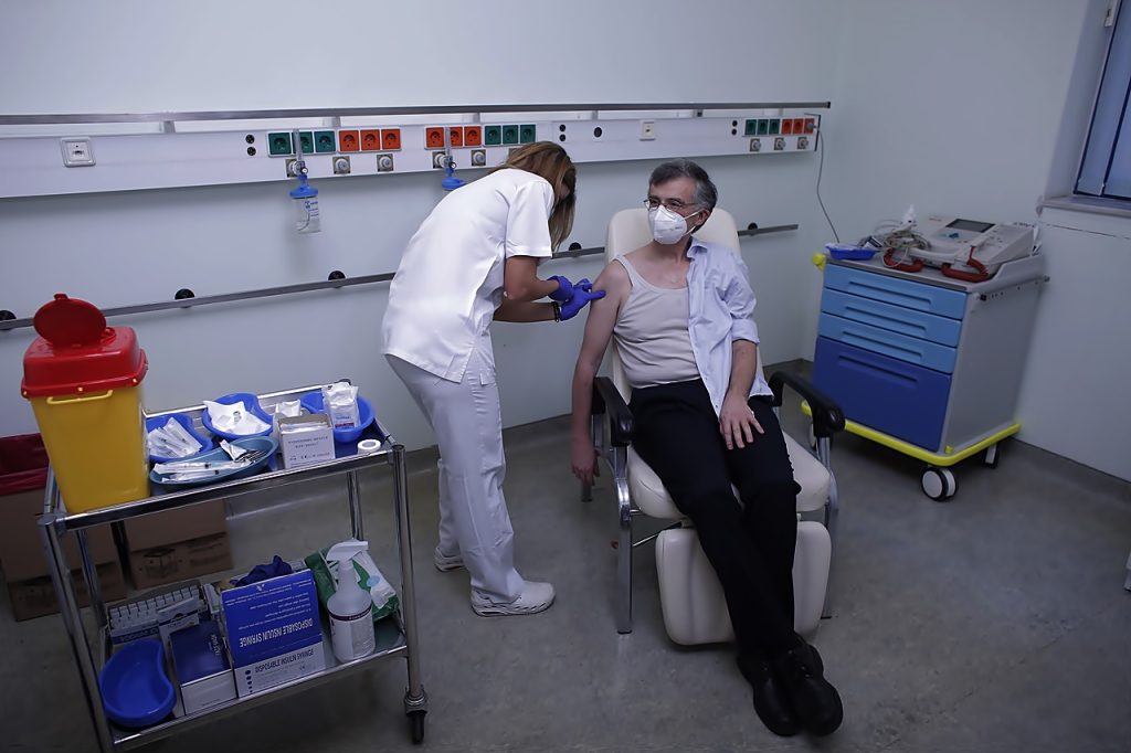 Φανέλα Τσιόδρα: Η Αννέτα Καββαδία του ΣΥΡΙΖΑ ανήγαγε σε πολιτικό θέμα… την καθαριότητα!