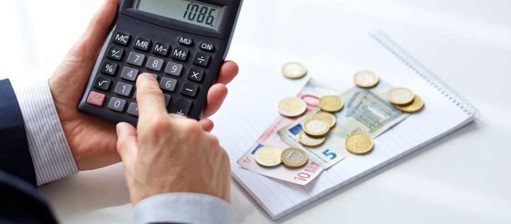 «Τσακίζονται» οι επιχειρηματίες – Εν μέσω πανδημίας «βροχή» οι προσφυγές για τους πρόσθετους φόρους που τους ζητάνε!