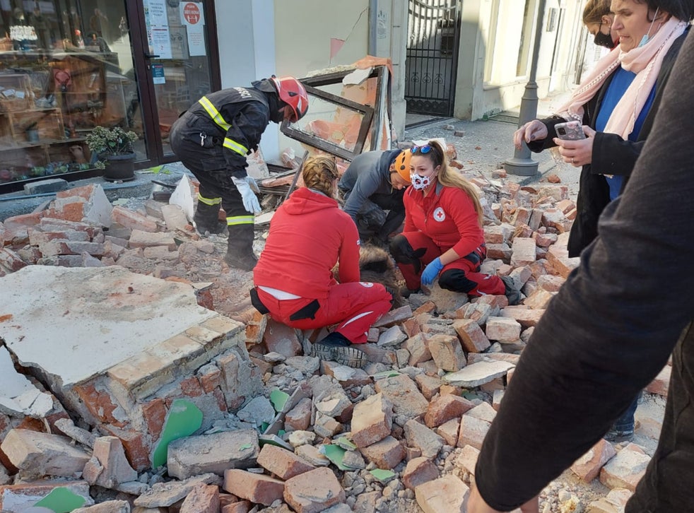 Ισχυρός σεισμός 6,3 Ρίχτερ «ταρακούνησε» την Κροατία – Έφτασαν τους 7 οι νεκροί (βίντεο) (upd)