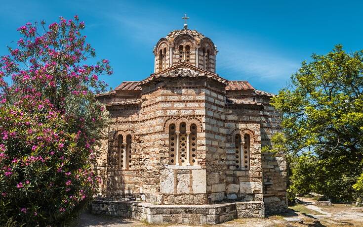 Η εκκλησία της Αθήνας που είναι 1.000 ετών και είναι γεμάτη από θρησκευτικά και ιστορικά μνημεία
