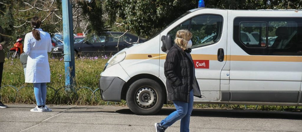 Ε.Μανωλόπουλος: «Ανοσία 5 με 6 εβδομάδες μετά την αρχική δόση του εμβολίου»