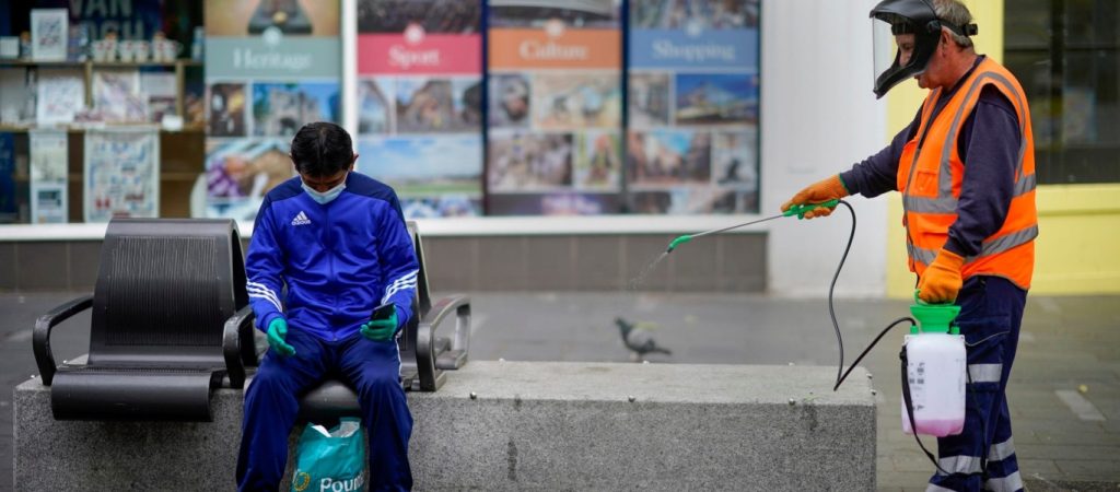 Σκέψεις για επέκταση του lockdown σε περισσότερες περιοχές της Βρετανίας