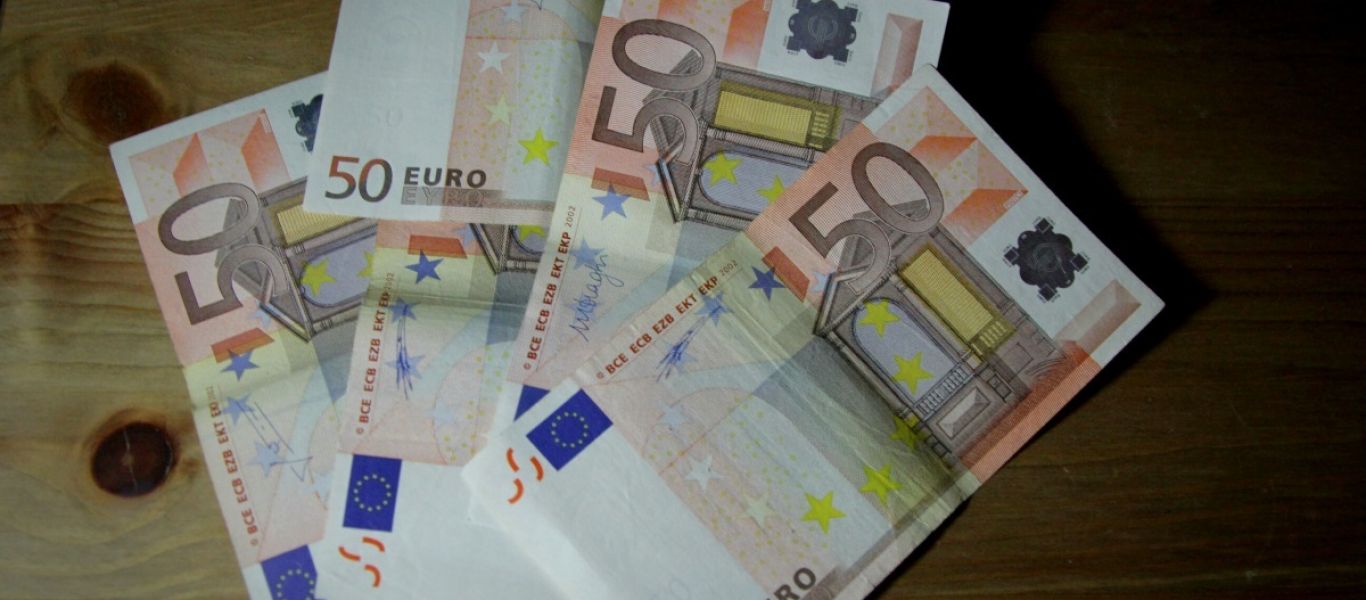 Έκτακτη οικονομική ενίσχυση σε επιστήμονες – Οι 10 κατηγορίες που θα λάβουν τα 400 ευρώ