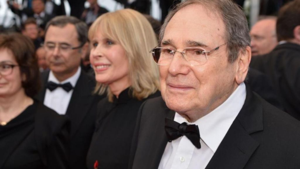 Έφυγε στα 93 του το ιερό τέρας του γαλλικού θεάτρου Ρομπέρ Οσέν