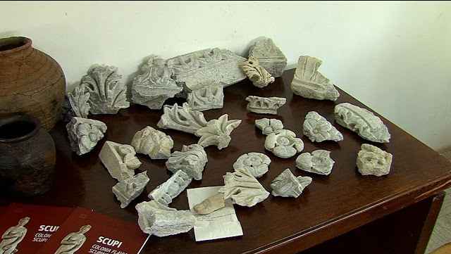 Λοιμωξιολόγος στα Σκόπια αντί να ασχολείται με τον κορωνοϊό έκανε αρχαιοκαπηλία