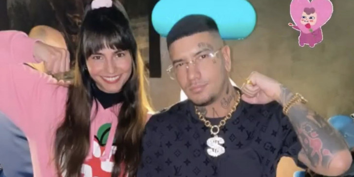 Ηλιάνα Παπαγεωργίου-Snik: Ποζάρουν μαζί κάτω από το δέντρο και «ρίχνουν» το Instagram (φωτο)