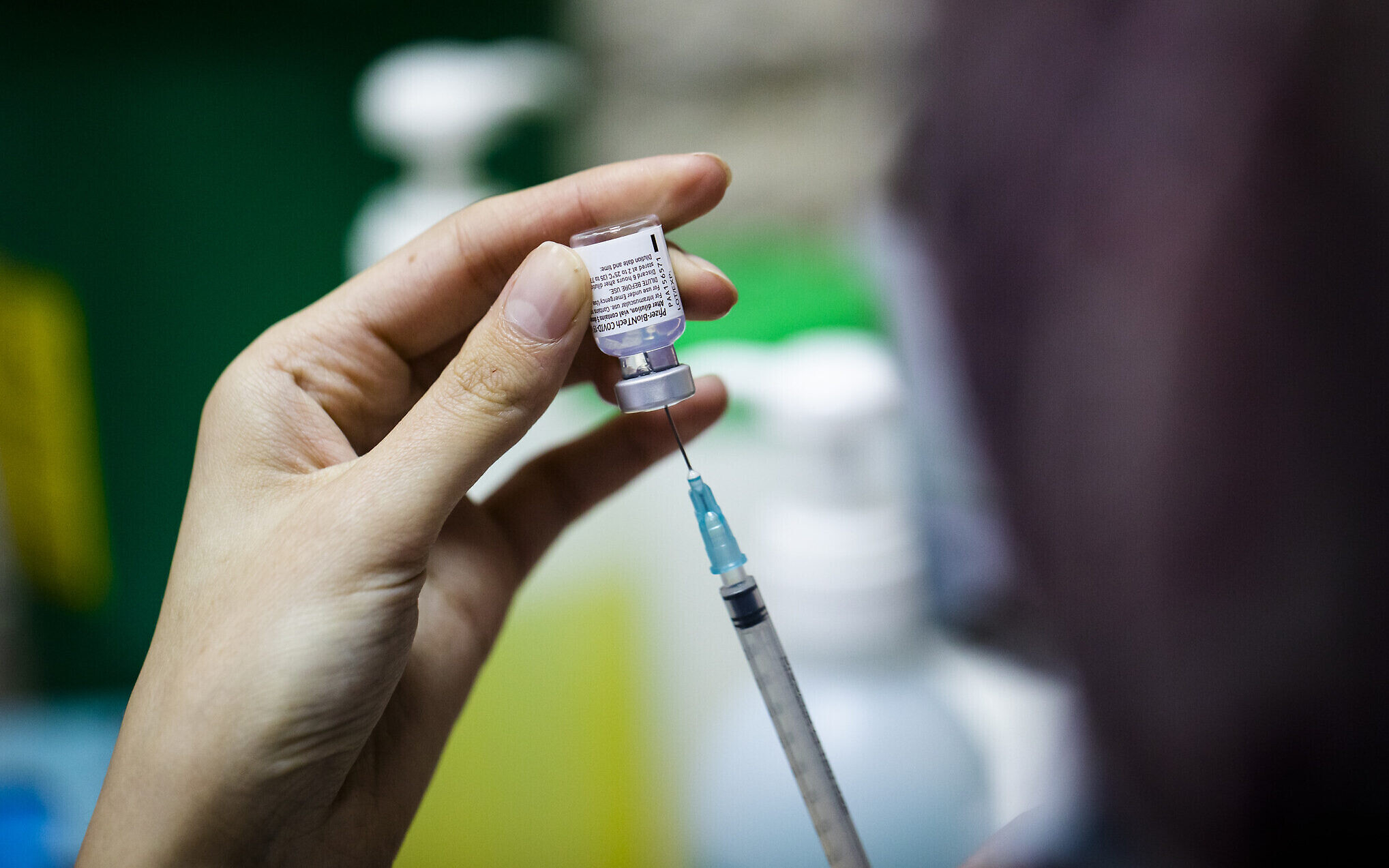 Ισραήλ: Μέσα σε 12 μέρες εμβολιάστηκε το 10% του πληθυσμού