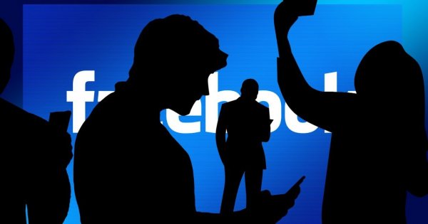 «Τριγμοί» στο Facebook; Παραιτήθηκε ο υπεύθυνος «fake news» για κορωνοϊό & εκλογές