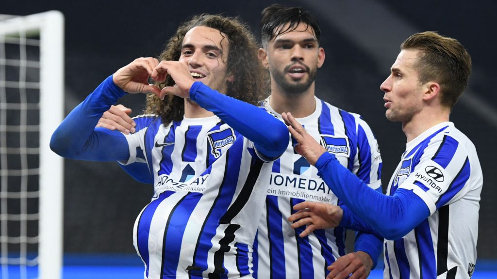 Bundesliga: «Καρφί» για υποβιβασμό πάει η Σάλκε – Έχασε (3-0) από την Χέρτα