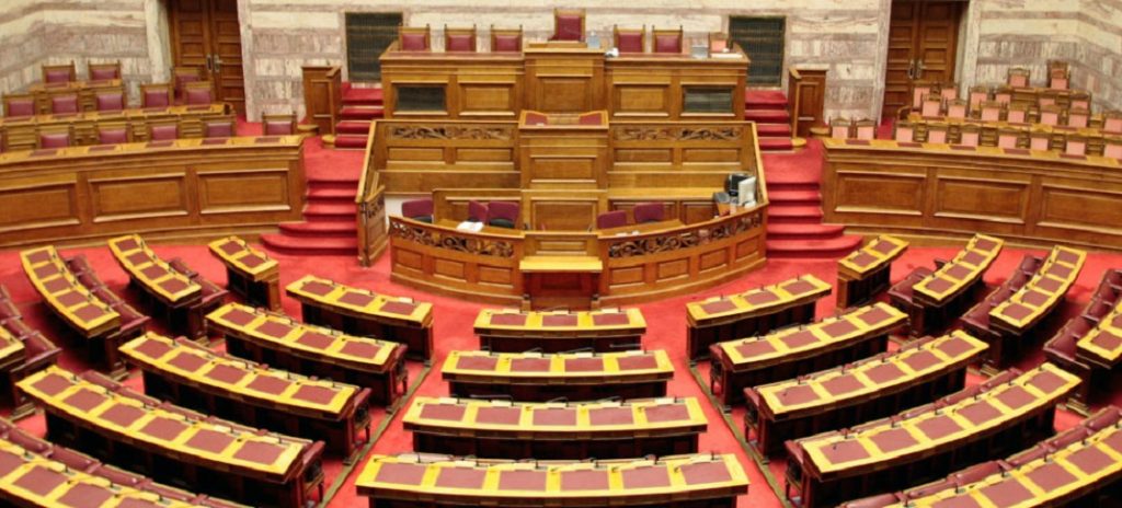 «Μαστίγιο» από σύσσωμη την αντιπολίτευση για τη νέα καραντίνα: «Παλινωδίες του Μητσοτάκη – Πρωτοφανής ‘Χριστιανοφοβία’»