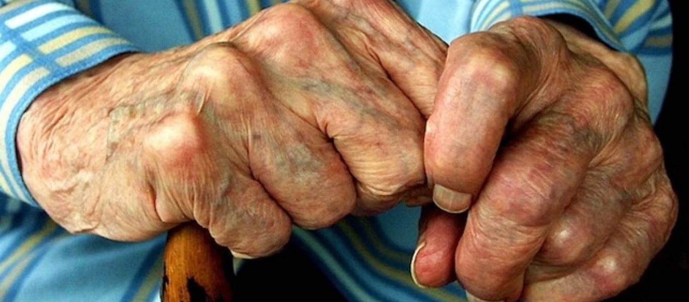 Το μυστικό της μακροζωίας από έναν Ελληνοαυστραλό 100 ετών – «Παντρευτείτε μία νεότερη γυναίκα»