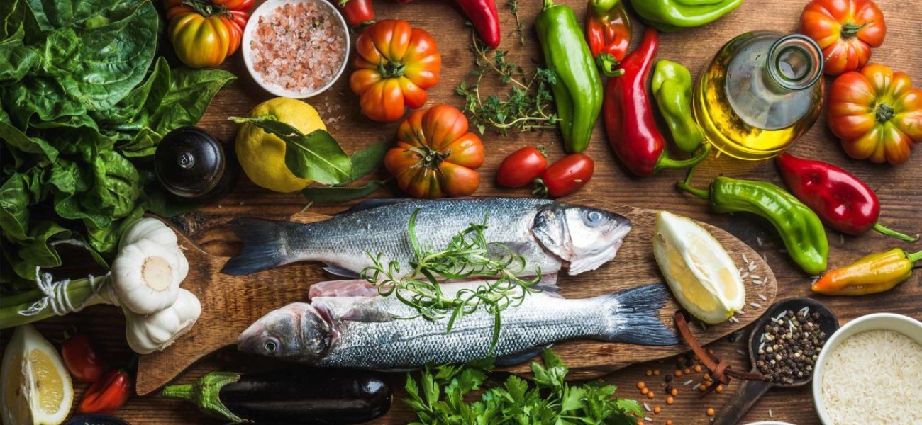 Αυτές οι 4 τροφές που κάθε γυναίκα πρέπει να βάλει στην διατροφή της