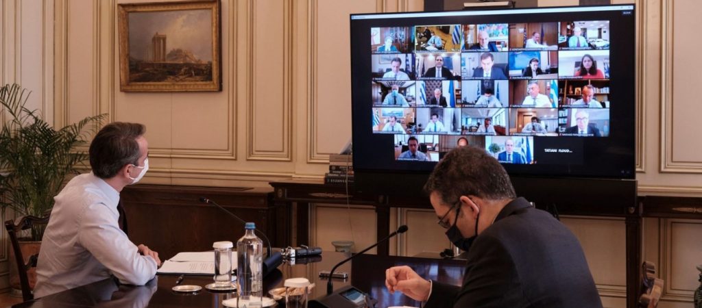 «Ηχηρές» αποχωρήσεις από την κυβέρνηση – Τα μεγάλα ονόματα που έμειναν «εκτός»