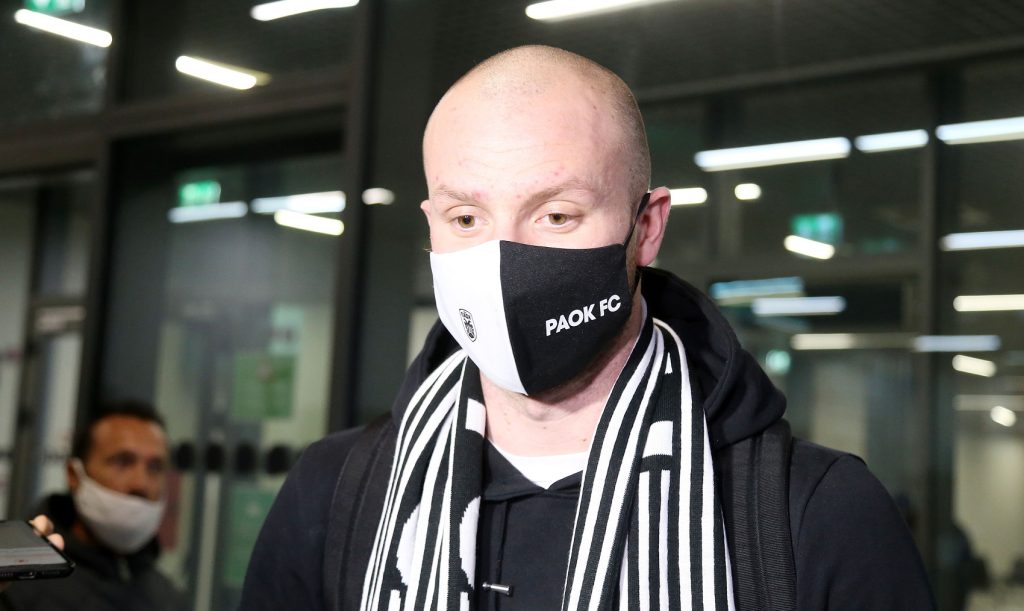 ΠΑΟΚ: Έφτασε στη Θεσσαλονίκη ο Μίχαελ Κρμέντσικ (βίντεο)