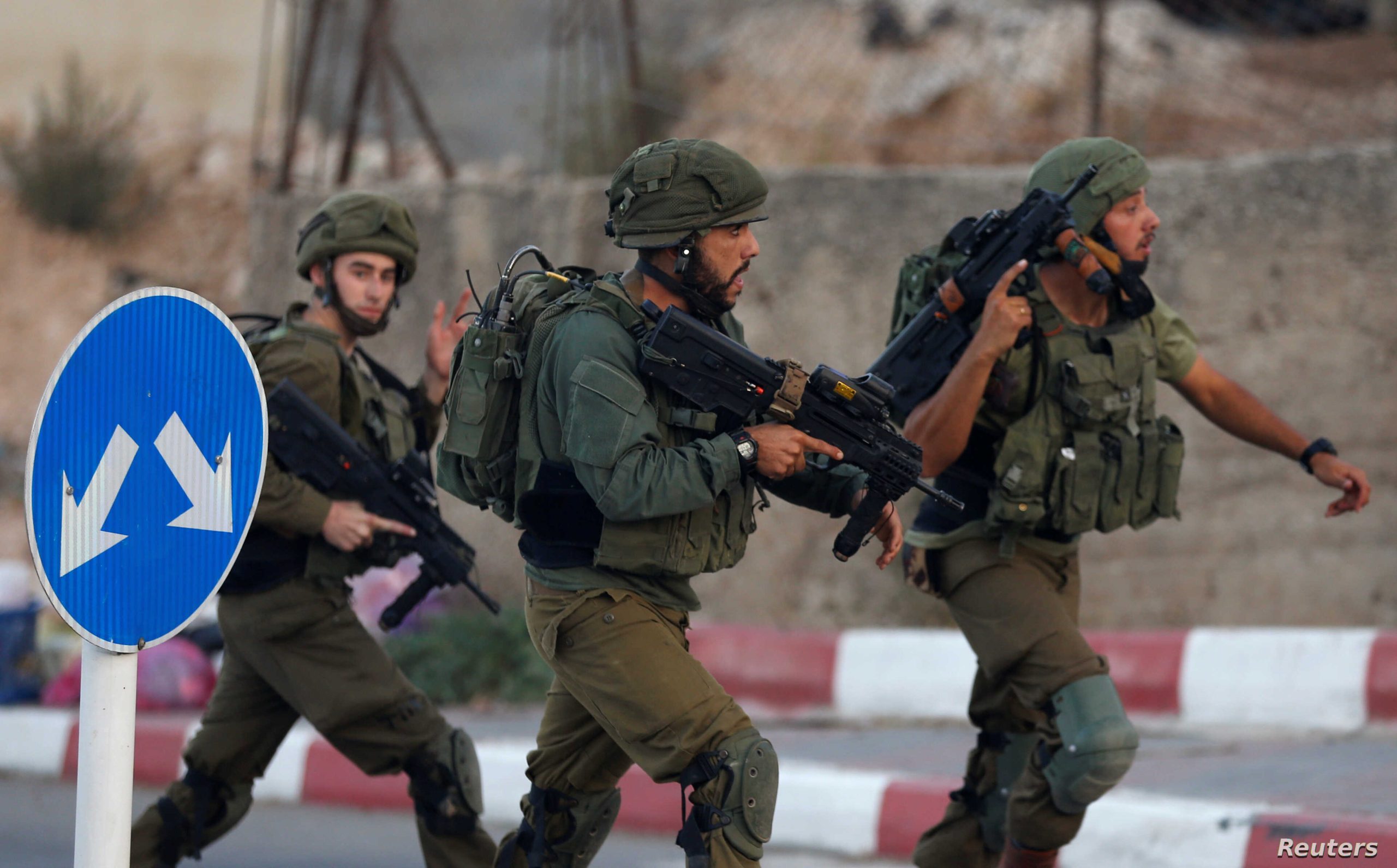 Ισραηλινός αξιωματικός ασφαλείας πυροβόλησε και σκότωσε Παλαιστίνιο – Του είχε πετάξει μαχαίρι