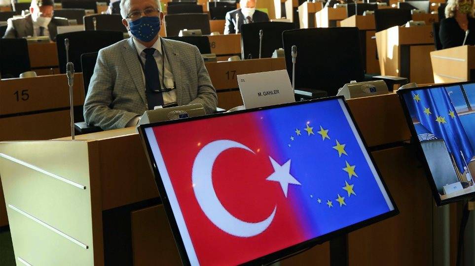 Στην Πορτογαλία την Πέμπτη ο Τσαβούσογλου – Οι σχέσεις ΕΕ-Τουρκίας στο επίκεντρο