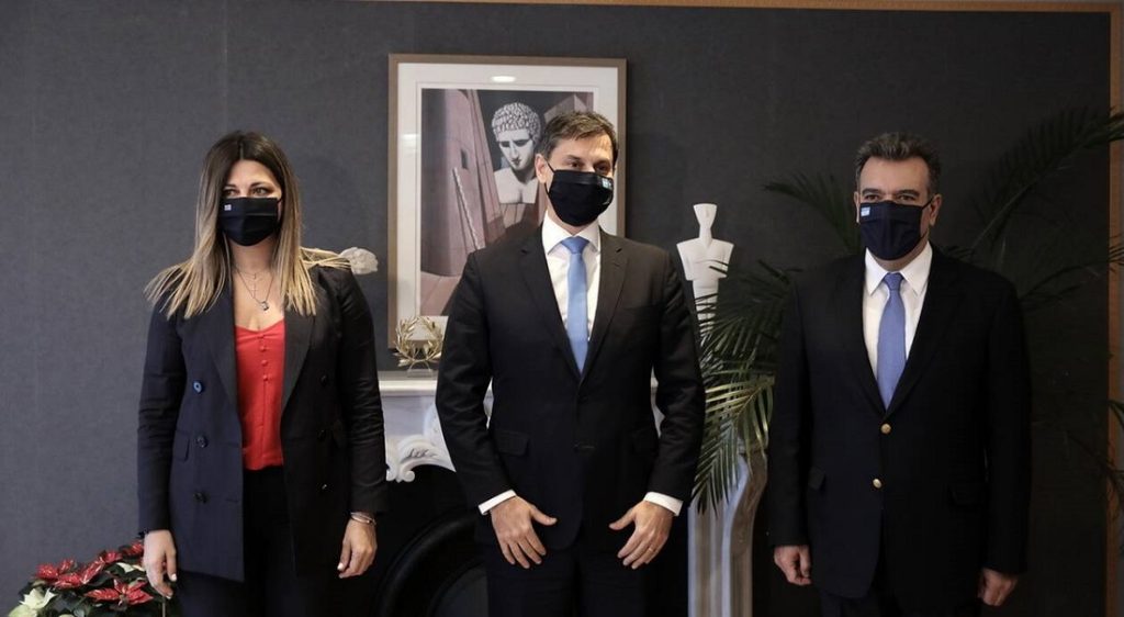 Υπ.Τουρισμού: Πραγματοποιήθηκε η τελετή παράδοσης – παραλαβής – Ανέλαβε υφυπουργός η Σ.Ζαχαράκη