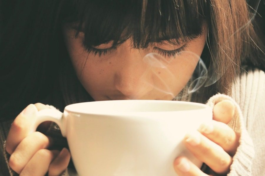 Πως θα πάρεις τη μέγιστη ενέργεια από τον καφέ που πίνεις