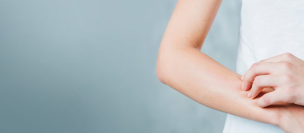 Κονδυλώματα: Μεταδίδεται ή όχι ο ιός HPV με τα χέρια