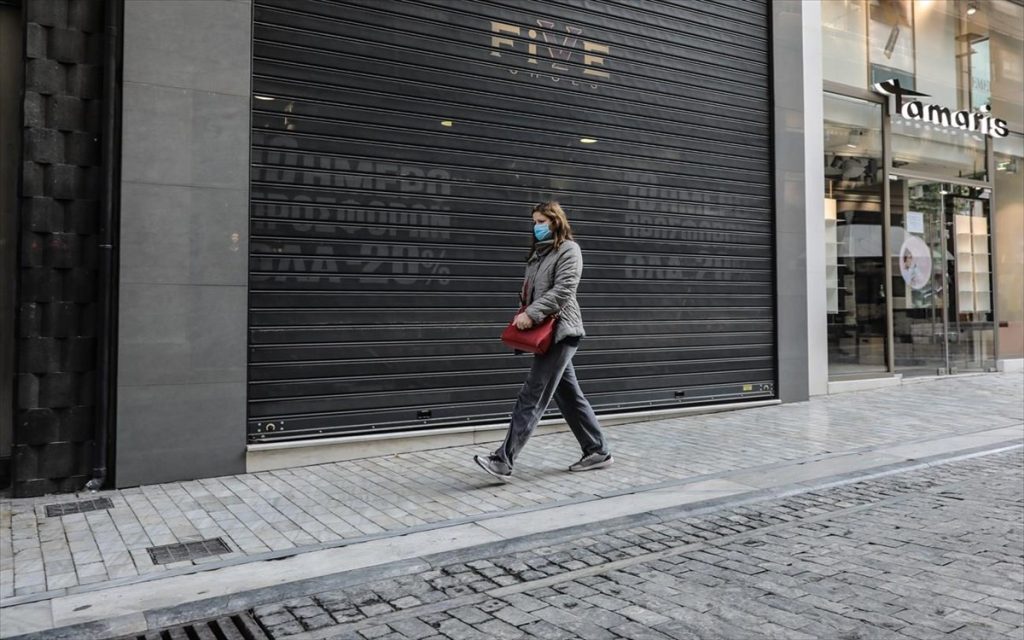 Ομολογία αποτυχίας από τους «ειδικούς» – Δ.Σαρηγιάννης: «Κάνουμε lockdown σαν μέσο αντίδρασης – Δεν οδηγούμαστε κάπου»
