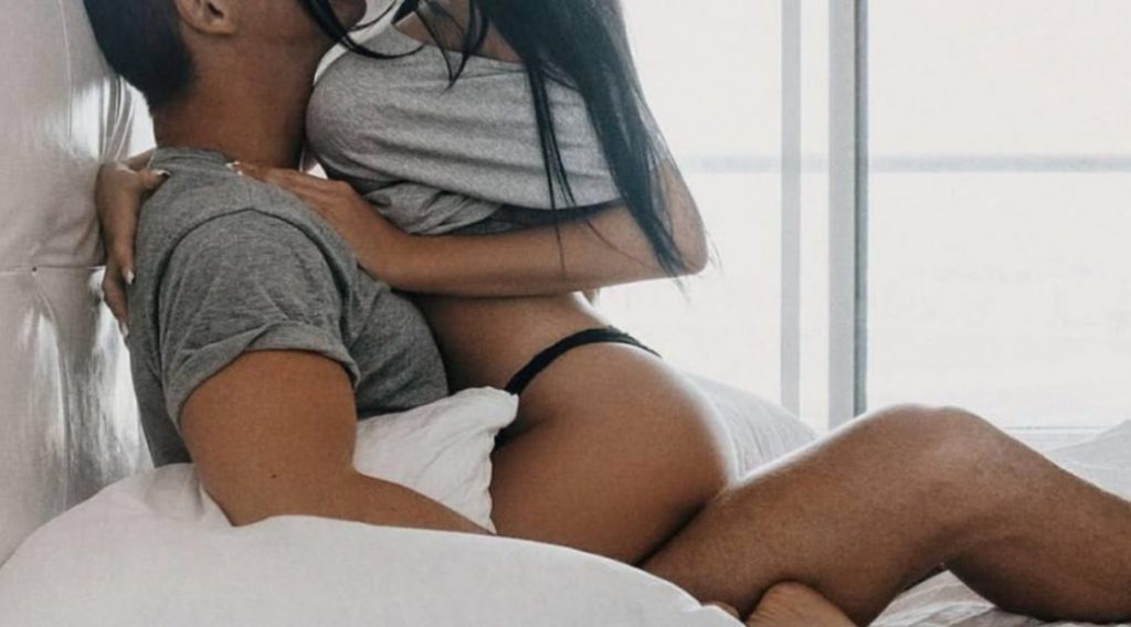 H στάνταρ κίνηση που αποκαλύπτει πότε κάποιος ικανοποιήθηκε πραγματικά στην ερωτική επαφή