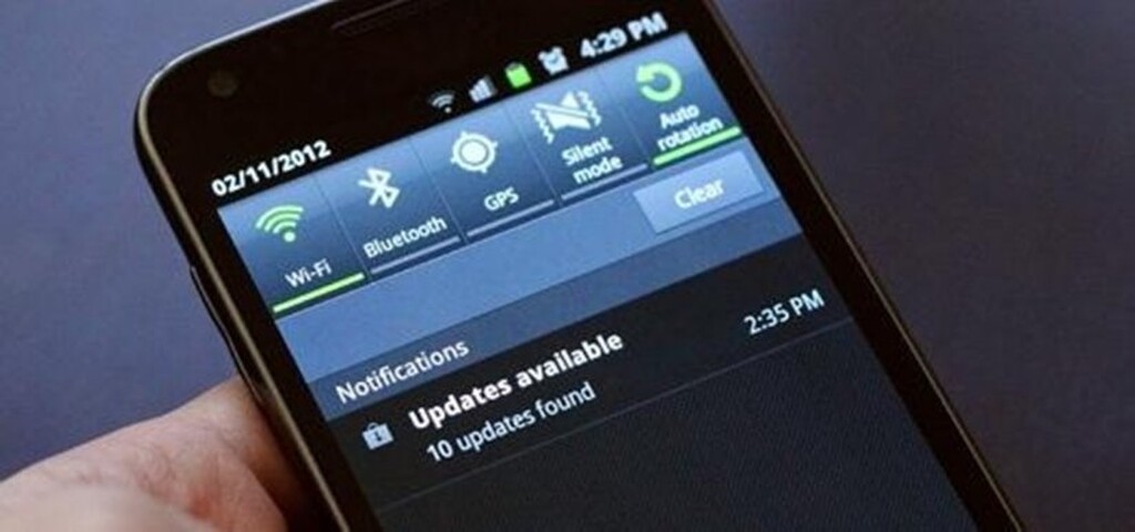 Αυτά είναι τα λάθη που κάνουμε και καταστρέφουμε το κινητό μας