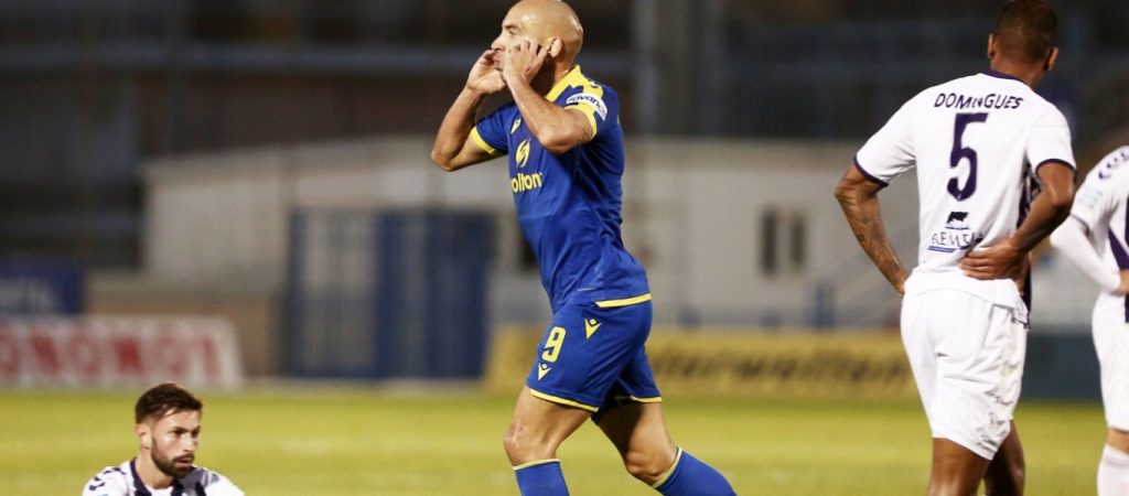 Απόλλων Σμύρνης – Αστέρας Τρίπολης 0-1: «Διπλό» εξάδας για τους Αρκάδες με σκόρερ τον Μπαράλες