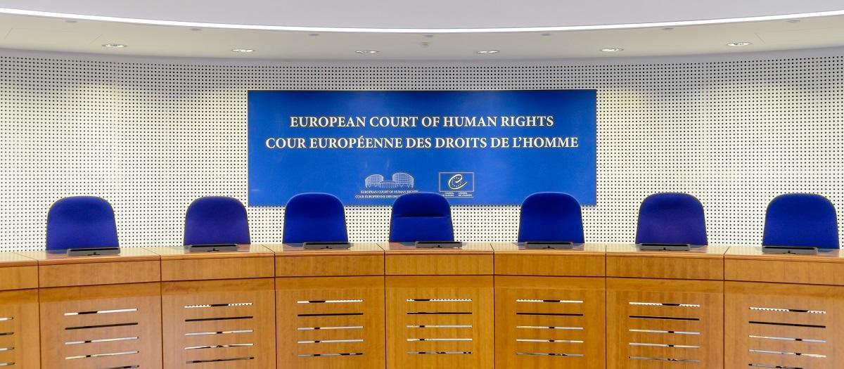 Να βγαίνουν οι κουκούλες από τους ανώνυμους μάρτυρες εισηγείται το Ευρωπαϊκό Δικαστήριο