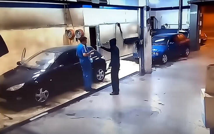Οι γκαφατζήδες κλέφτες σε μία συλλογή (βίντεο)
